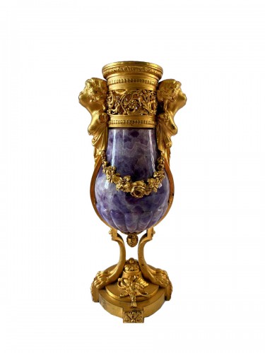 Vase en améthyste et bronze doré attribué à Matthew Boulton