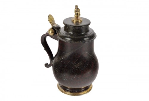 Pot à thé en Serpentine