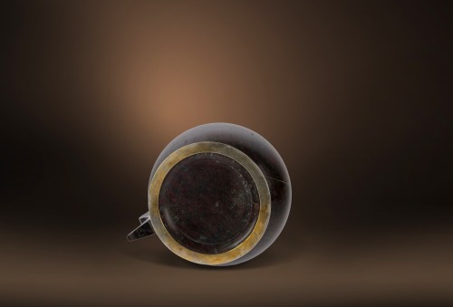 Pot à thé en Serpentine - Kolhammer & Mahringer Fine Arts