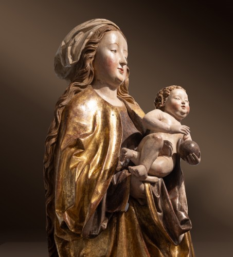 Museum Madonna - Sculpture Style 