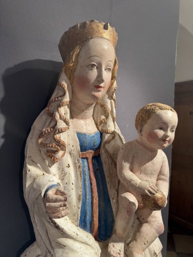 Enthroned Madonna circa 1410 - Middle age