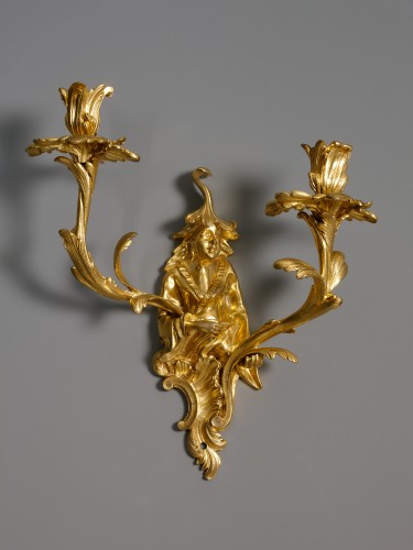 Quatre appliques allemandes aux chinois d’époque Louis XV - Luminaires Style Louis XV