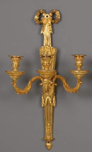 Lighting  - Pair of French Louis XVI wall sconces