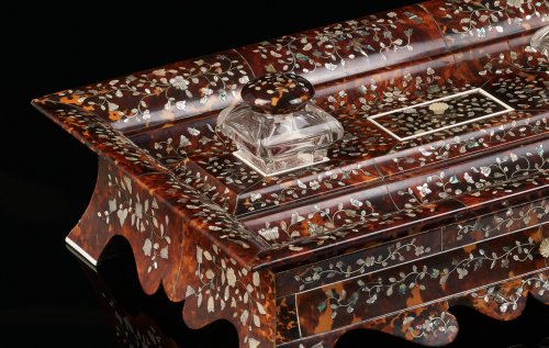 Decorative Objects  - Early Victorian Inkstand