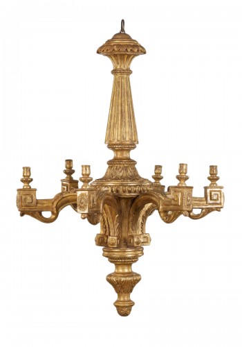 Lustre Italien en bois sculpté et doré