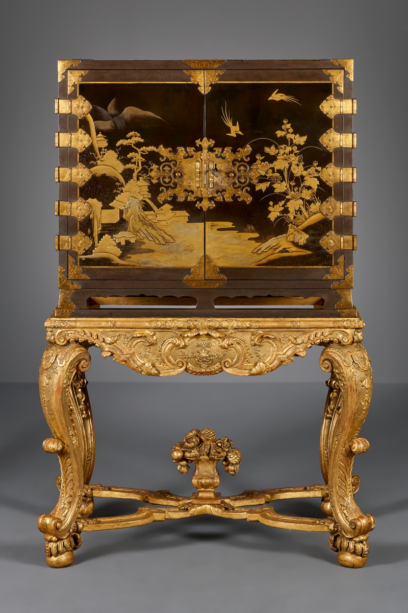 Japanese Lacquer Cabinet On A French Giltwood Regence Stand Ref 79997