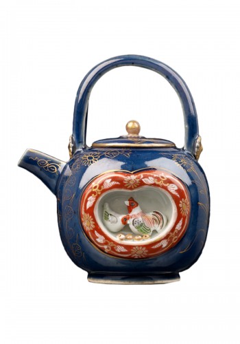 Japanese Porcelain Edo Teapot