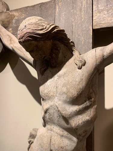 Christ de très grandes dimensions, France 18e siècle - La Crédence
