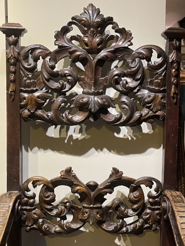 XVIIe siècle - Très grande paire de fauteuils , Italie Toscane 17e siècle