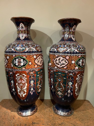 XIXe siècle - Très grande paire de vases cloisonnés, Japon 19e siècle