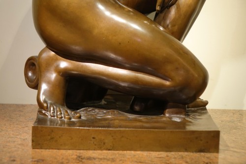 Large bronze by BARBEDIENNE, Crouching Aphrodite, 19th c. - Sculpture Style Napoléon III
