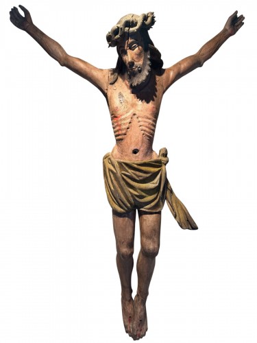 Très grand Christ en bois polychromé, France XVIe siècle