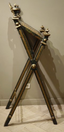 Antiquités - Lutrin en bois peint, Venise, 18e siècle