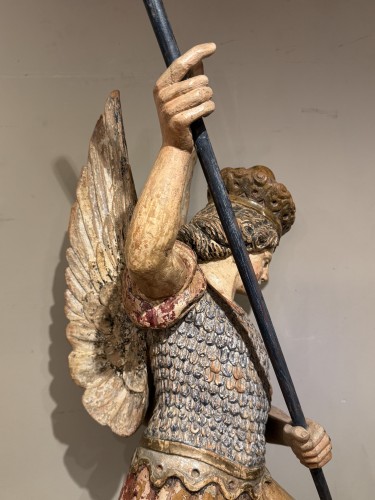 Sculpture Sculpture en Bois - Saint Michel Terrassant Le Mal, Italie 18e siècle