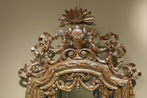 18th century Mirror in carved wood and silver plated wood - Mirrors, Trumeau Style Louis XVI