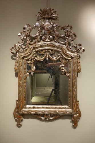 Antiquités - 18th century Mirror in carved wood and silver plated wood