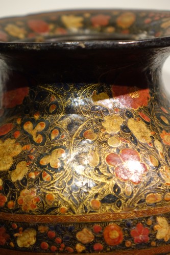 XIXe siècle - Vase laqué Cachemire,19e siècle