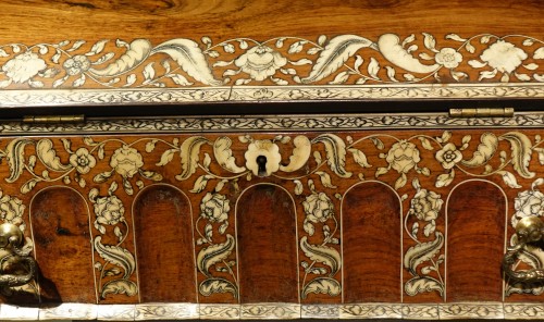 Ecritoire de table en bois de rose et ivoire, Vizagapatam, Inde pour le marché Anglais - Mobilier Style Directoire