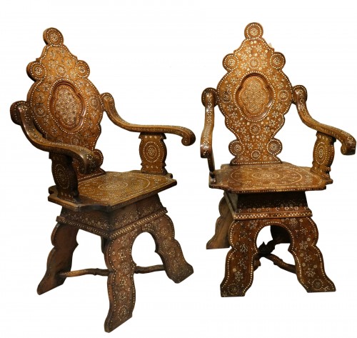 Paire de grands fauteuils "a certosina", Italie vers 1880
