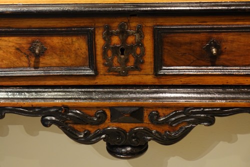 Cabinet en bois de placage de fruitiers, Italie du nord 17e siècle - La Crédence