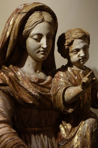 Art sacré, objets religieux  - Grande Vierge à l'Enfant en bois sculpté, France 17e siècle