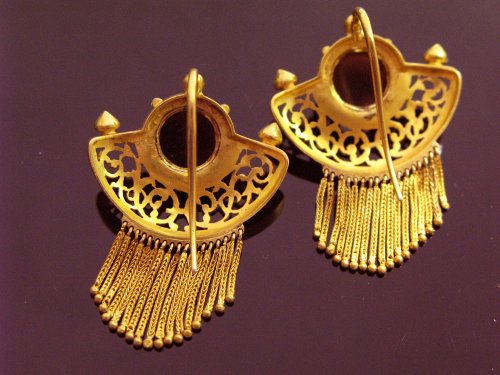 Antique Jewellery  - Pair of gothic revival earrings, cornelian cameos