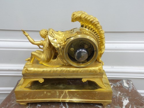 Horlogerie Pendule - Pendule en bronze d'époque Empire