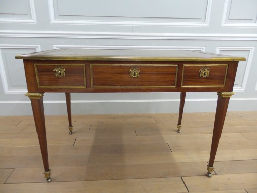 18th century - Louis XVI writing desk By François Bayer