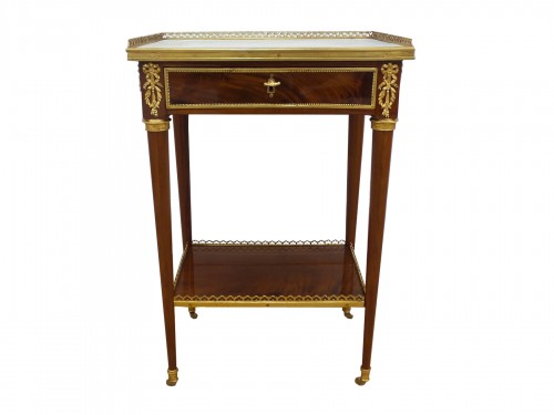 Table d'époque Louis XVI estampillée Topino