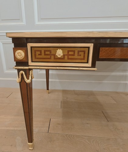 Bureau plat de Paul Sormani - Mobilier Style 