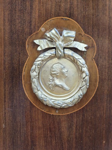 XIXe siècle - Commode de style Transition