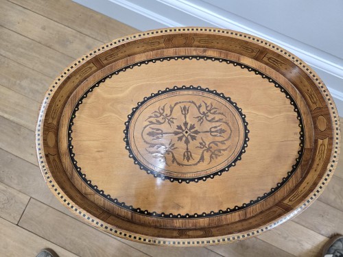 Mobilier Table & Guéridon - Table de salon d'époque Louis XVI