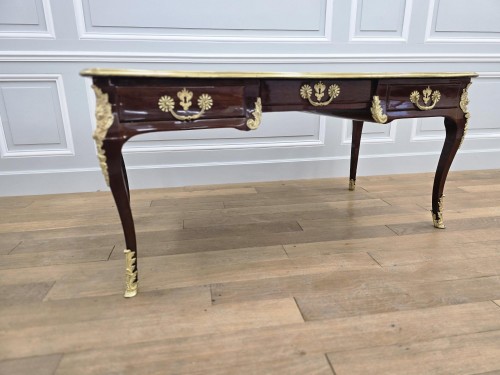 Bureau d'époque régence en amarante - La Jurande