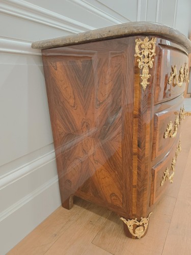 Antiquités - Petite commode d'époque Louis XIV