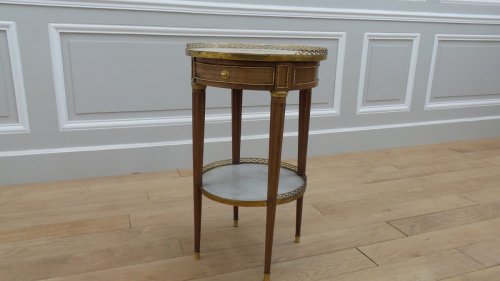 Table de salon de Bernard Molitor - Louis XVI