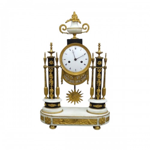 Pendule Louis XVI