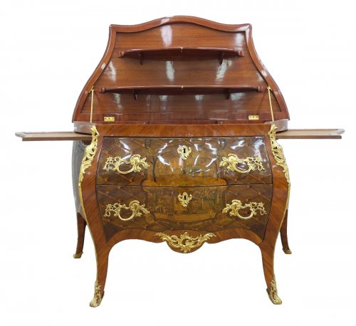 Commode formant présentoir attribuée à Mattyjs Horrix, Hollande vers 1765-1770