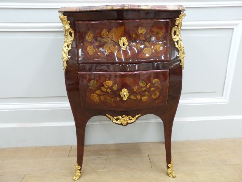 Commode Louis XV estampillée P. Mantel - La Jurande