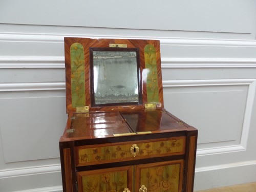 Table chiffonnière - Mobilier Style Louis XVI