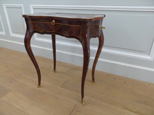 Mobilier Table & Guéridon - Table de salon Louis XV estampillée Migeon