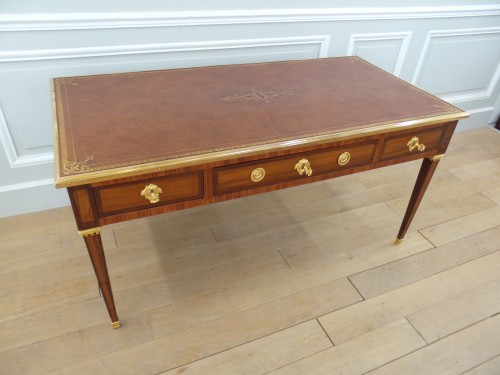 Antiquités - Bureau d'époque Louis XVI