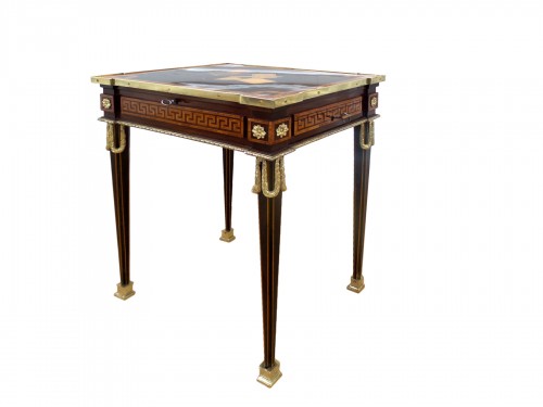 Louis XVI table stamped Montigny