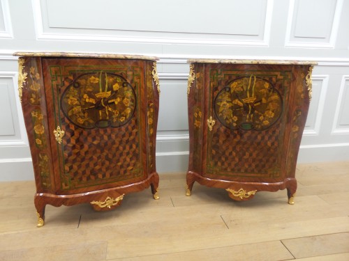 Furniture  - Pair of Louis XV corner cabinet Stamped Jean Mathieu Chevallier
