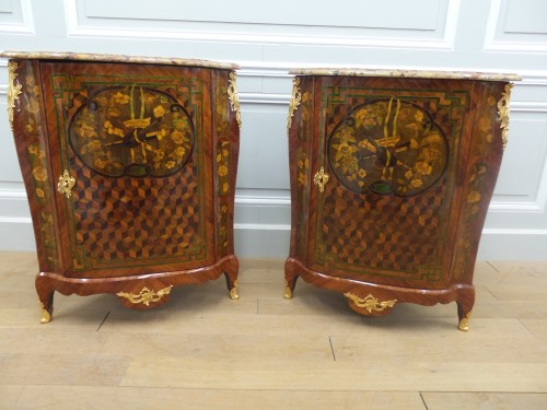 Pair of Louis XV corner cabinet Stamped Jean Mathieu Chevallier - 