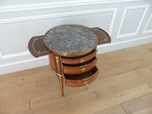 XVIIIe siècle - Table de salon d'époque Louis XVI