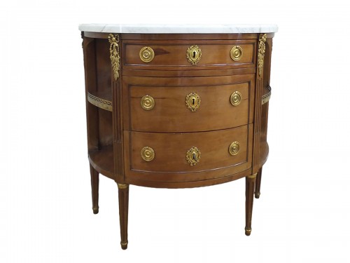 Commode demi-lune à encoignure d'époque Louis XVI estampillée L.AUBRY