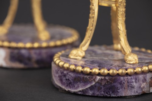 Directoire - Pair candlesticks cassolettes in amethyst