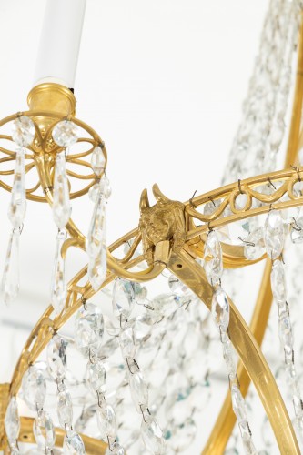 Chandelier in bronze and crystals  - 