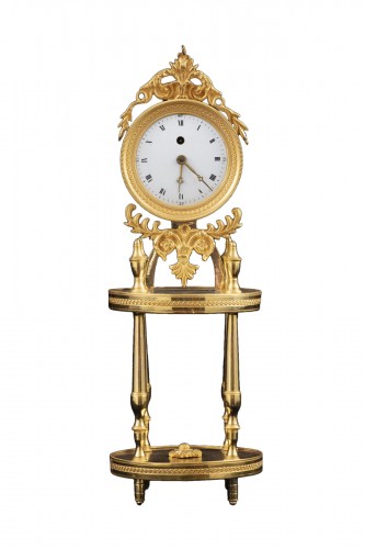 Small skeleton clock