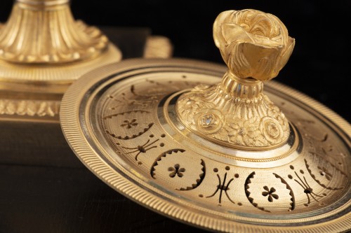 Decorative Objects  - Small Empire bronze and crystal  inkwell